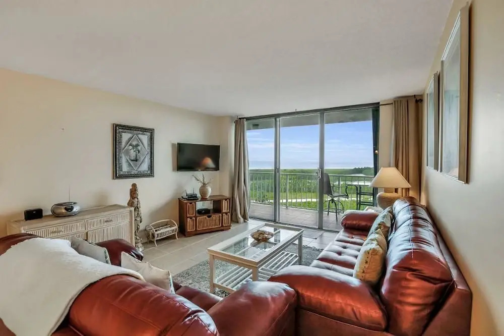 Seaview Court