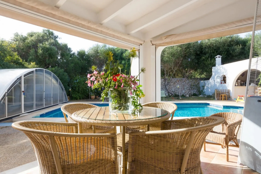 VILLA TREBALUGER in Es Castell