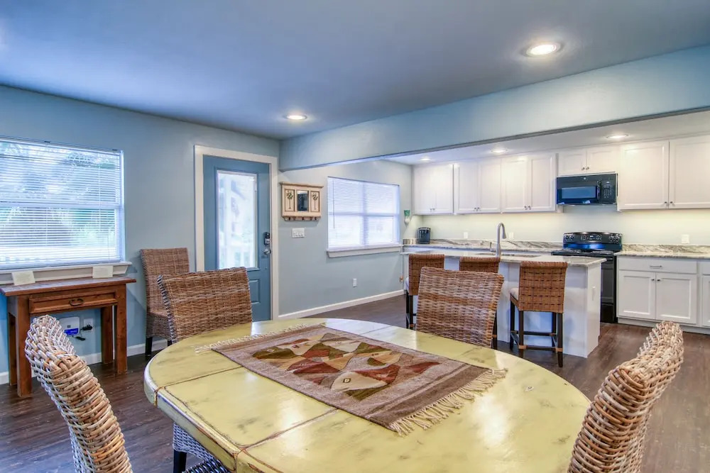 Our Tern - 4 Br Home