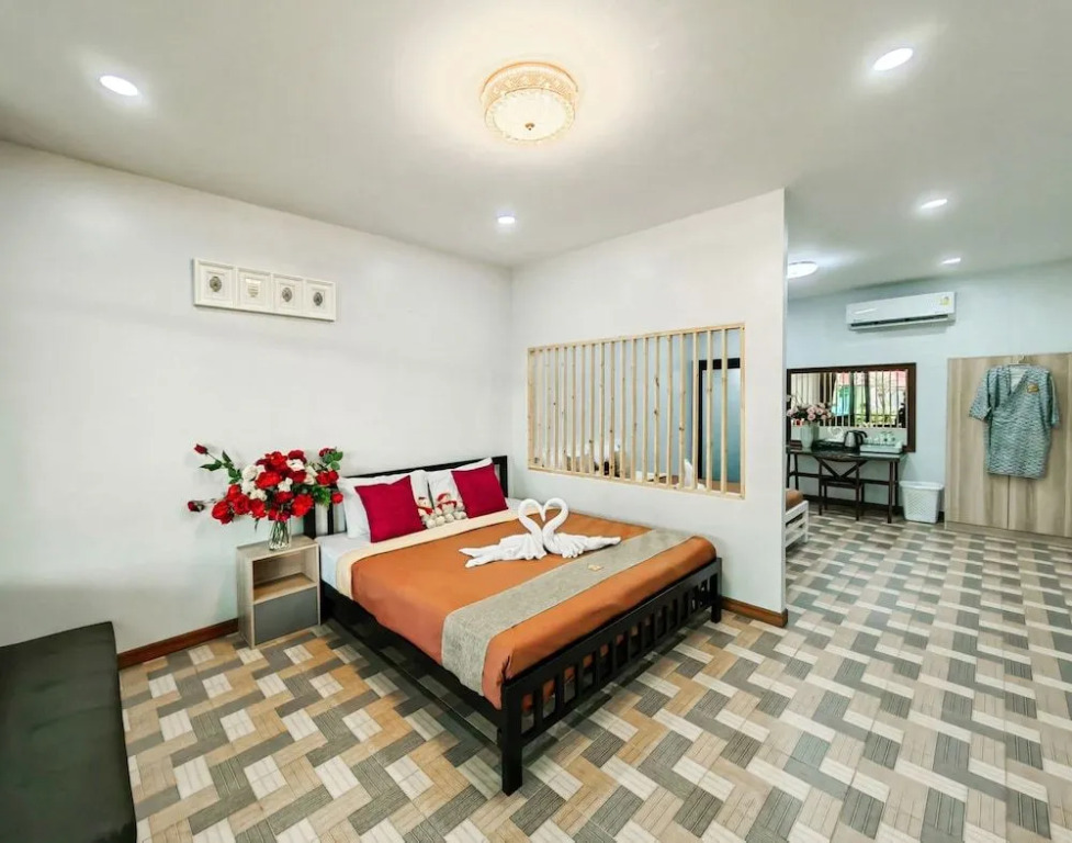 Trang Oasis Waterpark Hotel