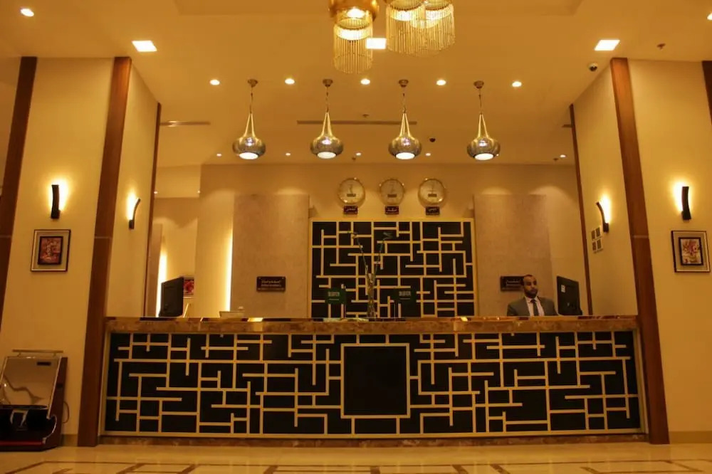 Al Fakhamah Al Masiyah Furnished Units