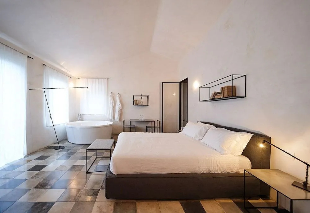 Casadonna Reale