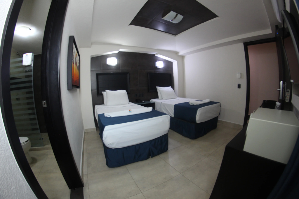 Hotel Portonovo Plaza Malecon