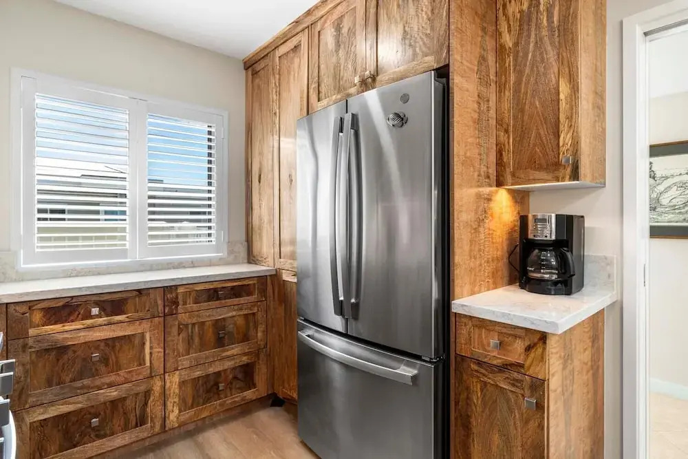 Top Floor Rental - Ocean Views - Vrkcv