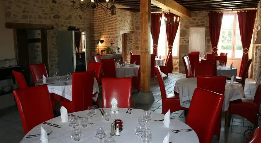Auberge Le Saint Leo Bon
