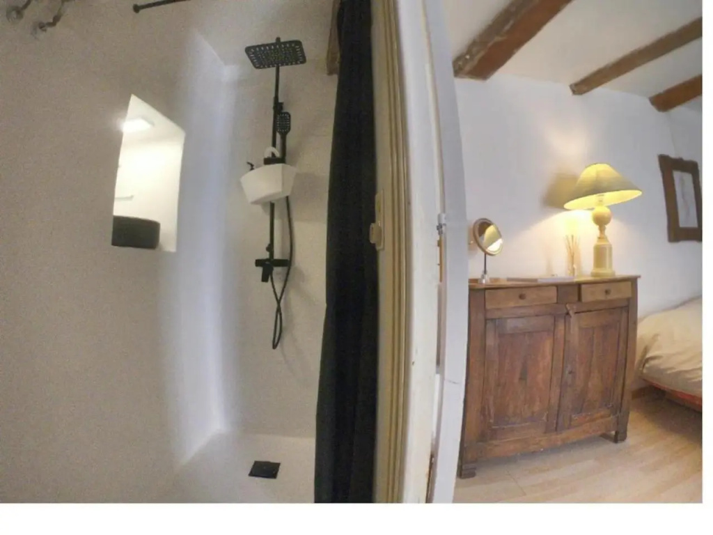 Rue du Vieux Château - Beau F2 avec Vue Mer Exceptionnelle - Refait a neuf