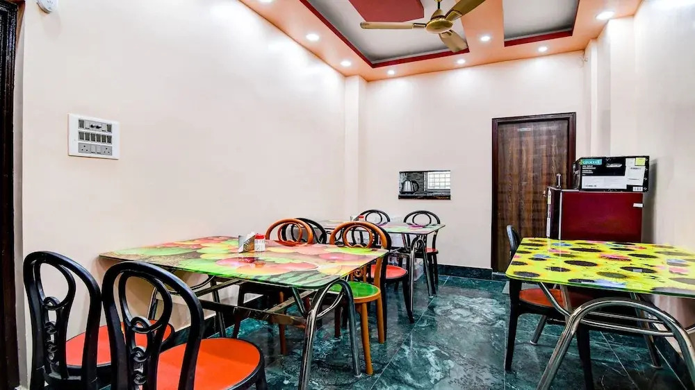 FabHotel Kanan Inn