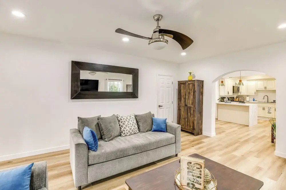 East Los Angeles Home - 7 Mi to Downtown!