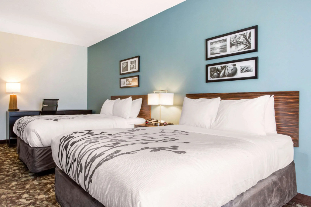 Sleep Inn & Suites Middletown - Goshen