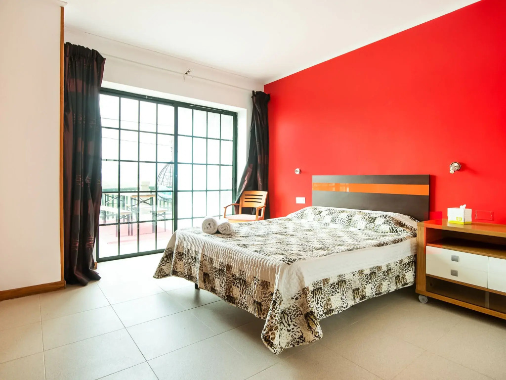 Spacious holiday home in Santiago de Compostela with pool