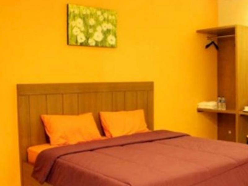 Nirvana Inn seturan Mitra RedDoorz