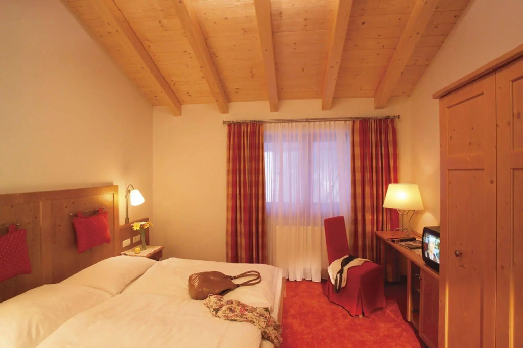 Hotel Mirabel