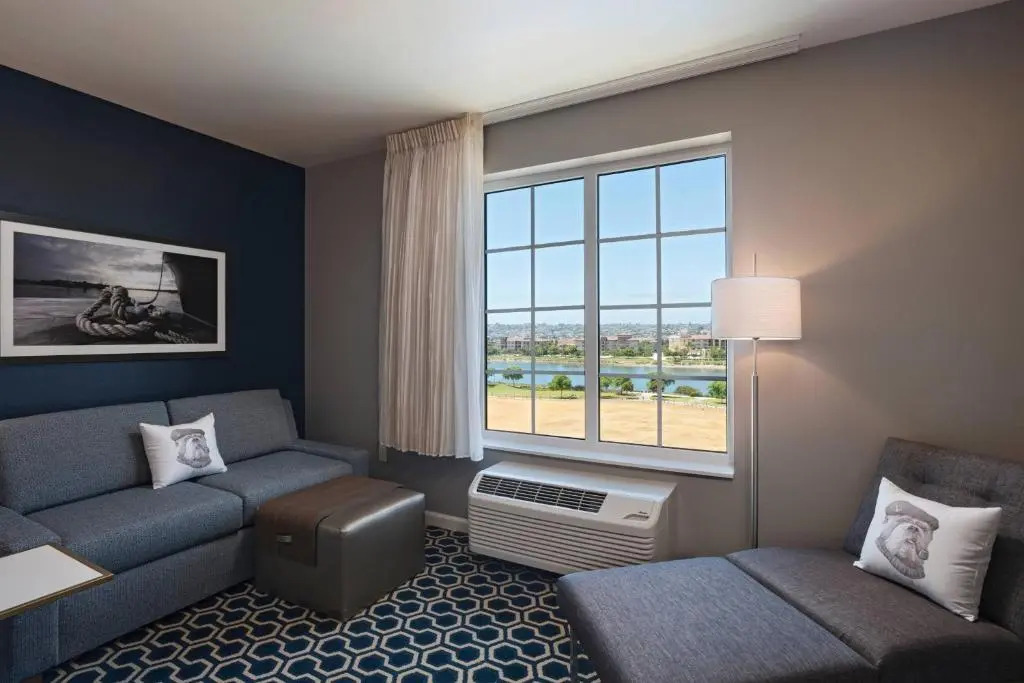 TownePlace Suites by Marriott San Diego Airport/Liberty Station