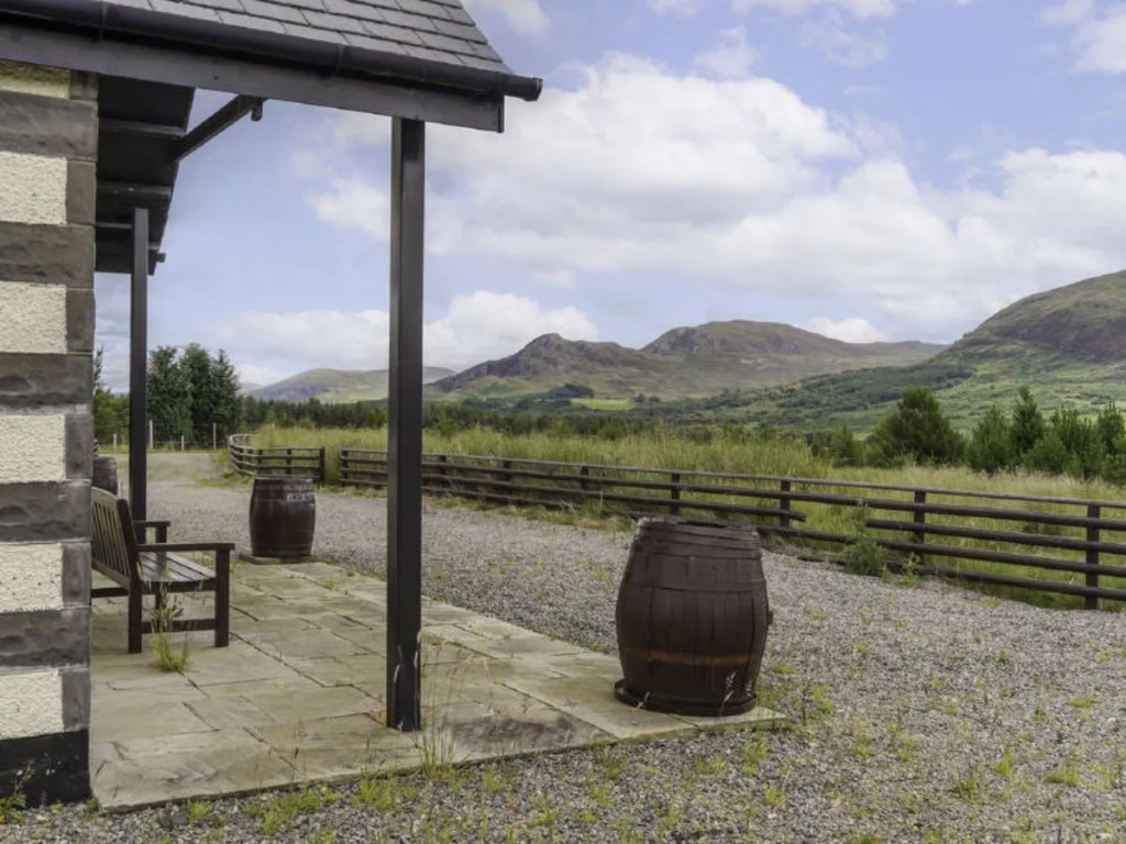 Strathmore Lodge