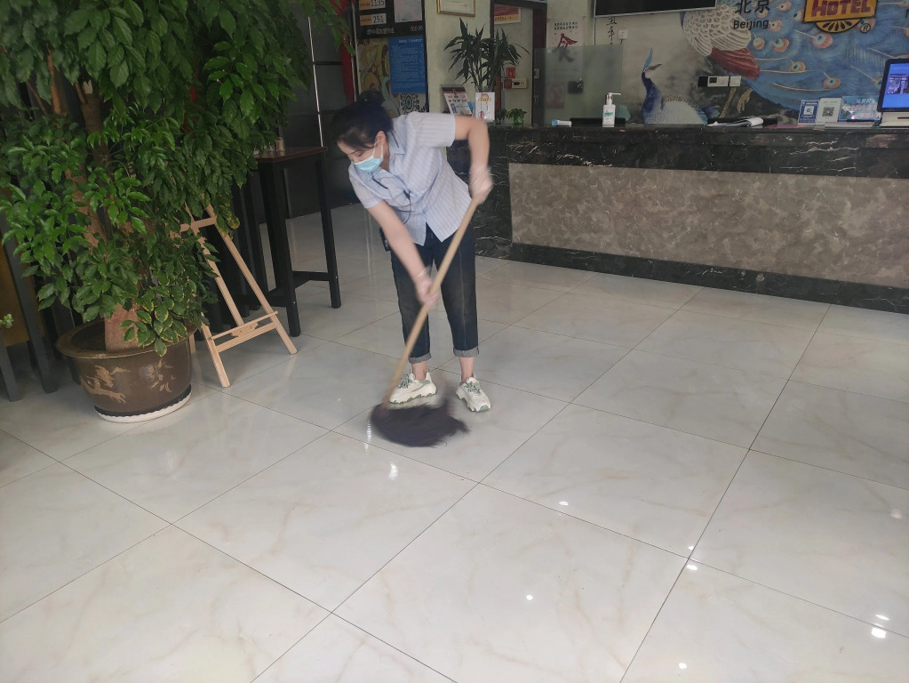 Super 8 Anyang Anzhang Avenue