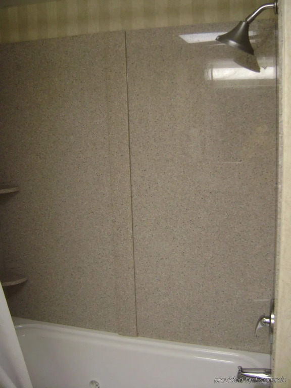 Holiday Inn Express Hotel & Suites Kinston by IHG