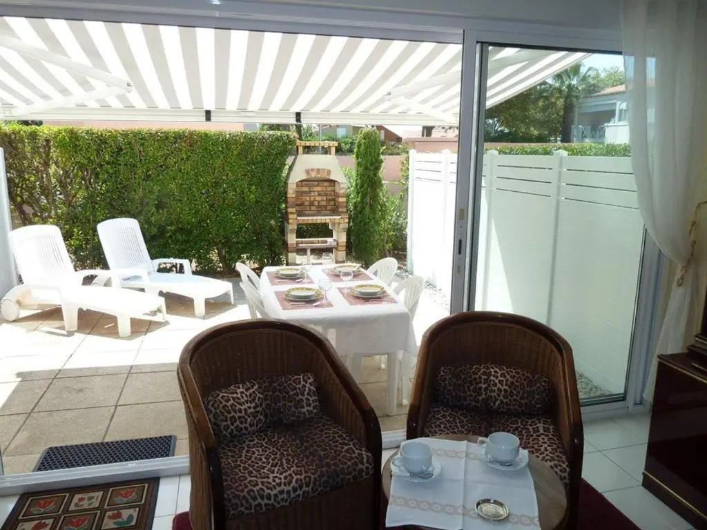 Appartement Cap d'Agde, 2 pièces, 4 personnes - FR-1-607-52