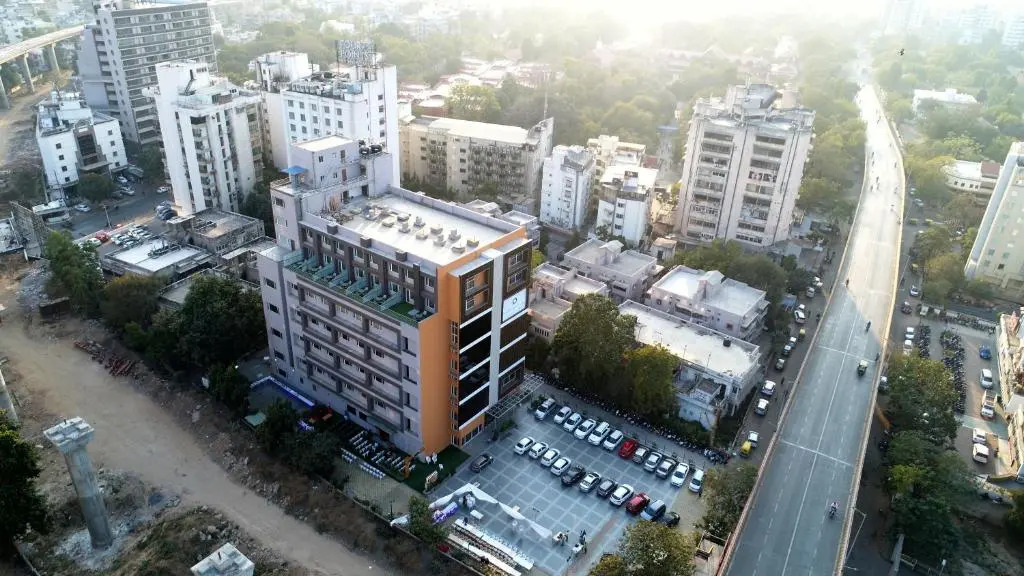 Apricot Hotel Ahmedabad