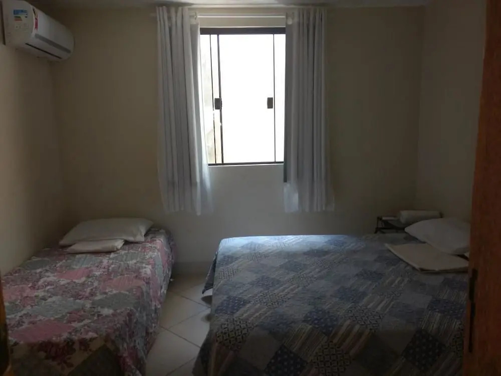 Le Monde Hostel - Suites e Camas