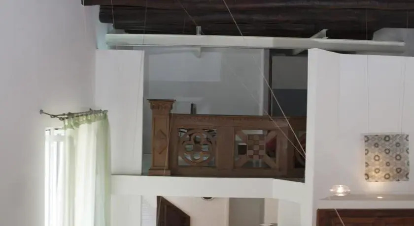 Pasquale Scura Halldis Apartment