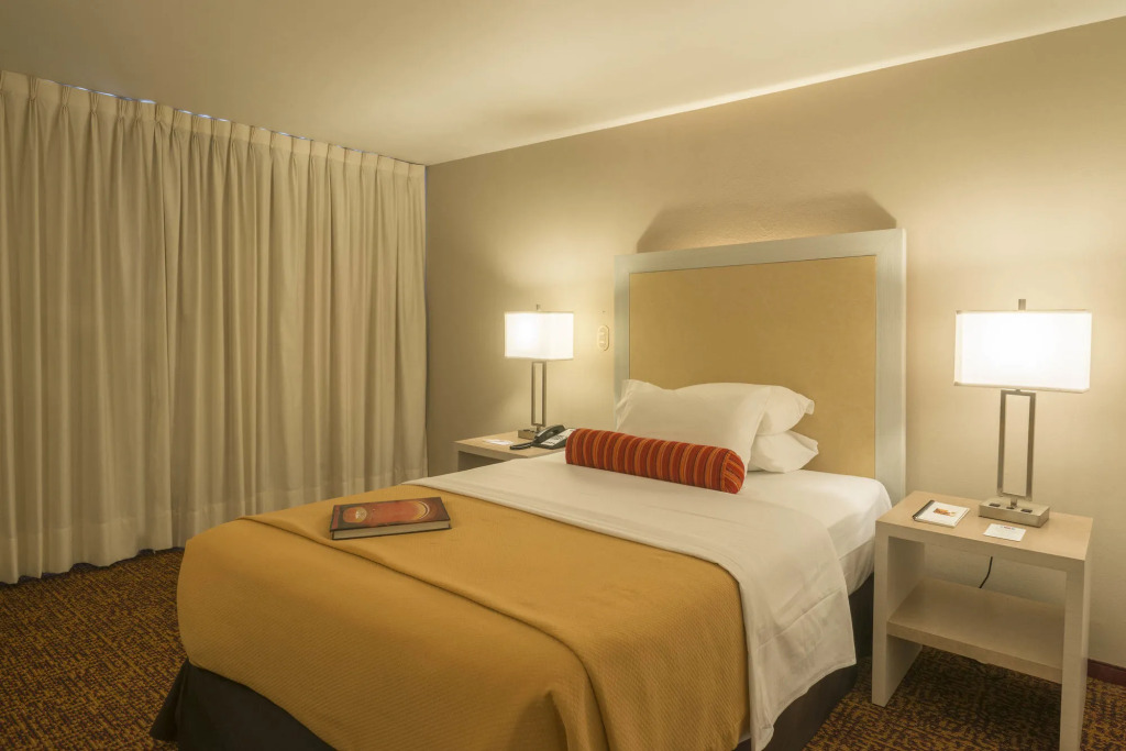 Stanza Hotel