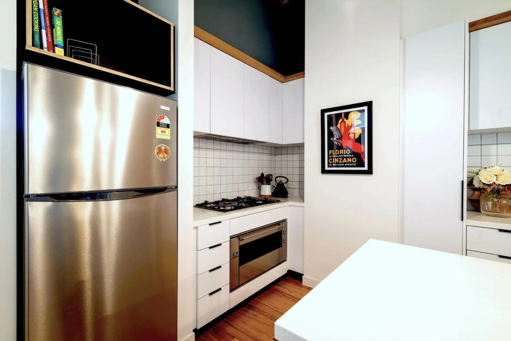 Mega Style Apartments West Melbourne Townhouse