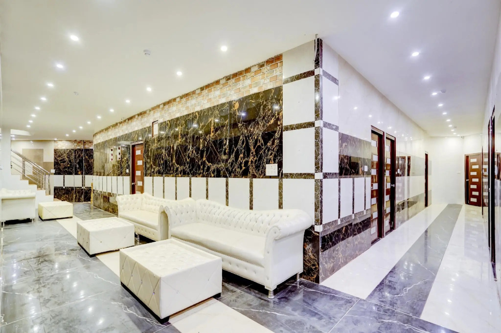 OYO Townhouse 786 Hotel Urban Stay
