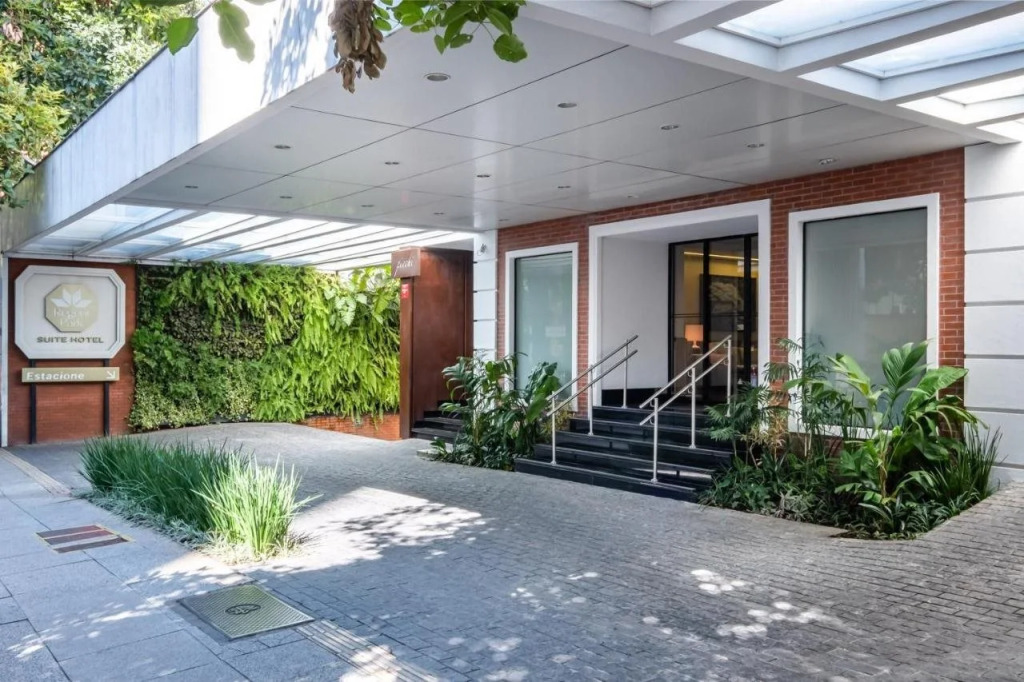 Regent Park Suite Hotel