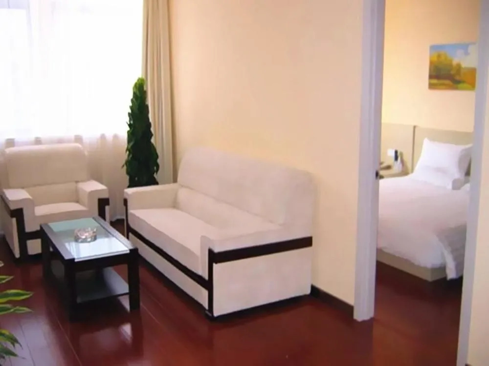 Hanting Express Hotel Shanghai Huancheng East Road