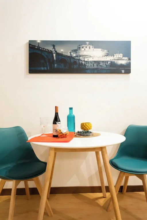 EVE Luxury Apartments Pantheon