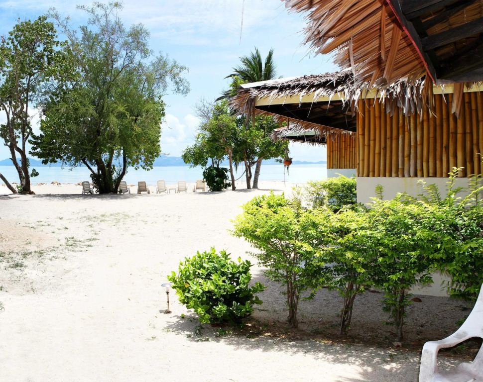 Sabaii Bay Resort
