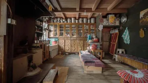OurGuest Lachung Homestay