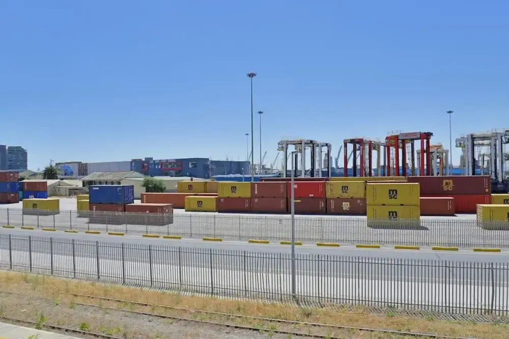 Modern 1-bed V A Waterfront Canal Harbor Views