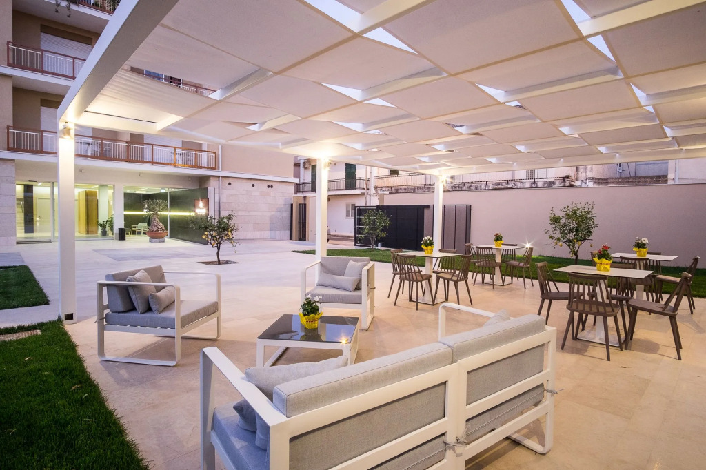 Netum Hotel