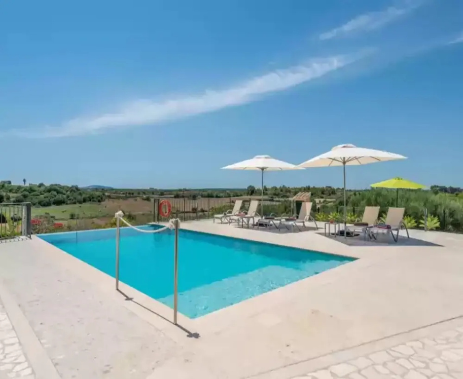 - House In