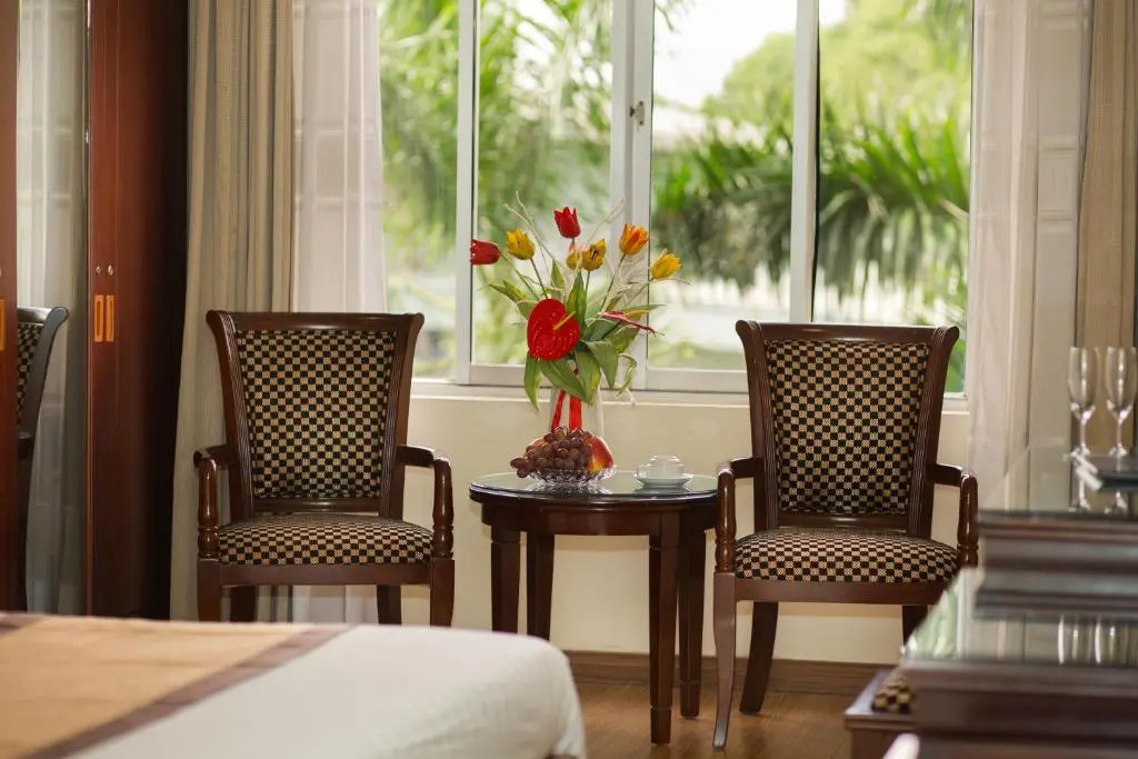 TQT2 Hotel