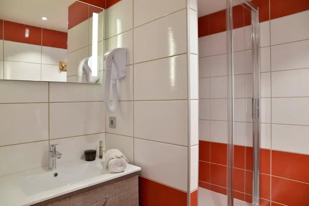 Residence LES Coches Flat in a Family Resort at the Bottom of the Slopes Bac303