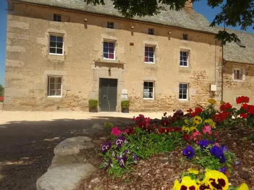 La maison de Gilbert Jacuzzi Piscine chauffée