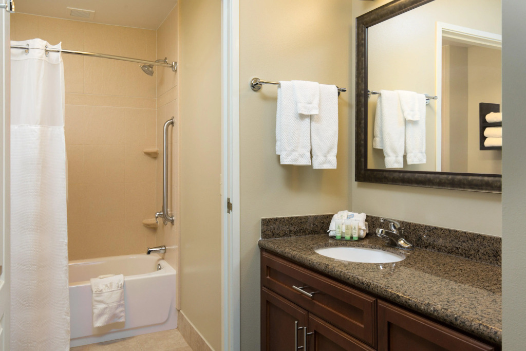 Staybridge Suites Toledo/Maumee by IHG