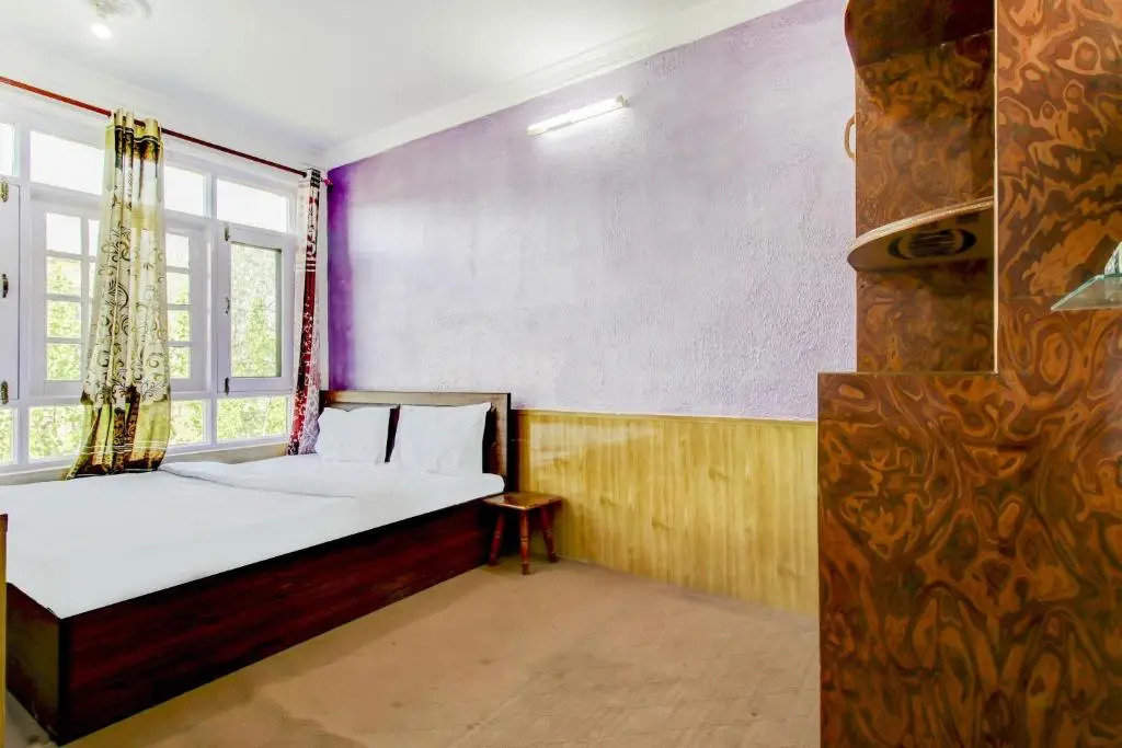 OYO 80500 Hotel Hijraan