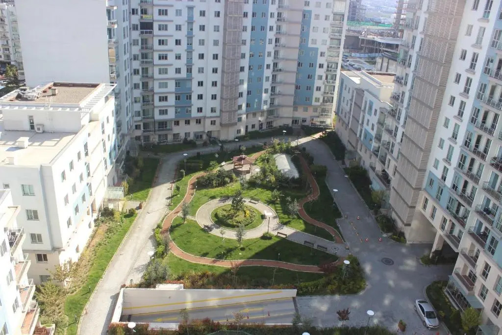 Koza Apartment, next to Akbati Shopping Mall and Tennis court Soul Entertainment