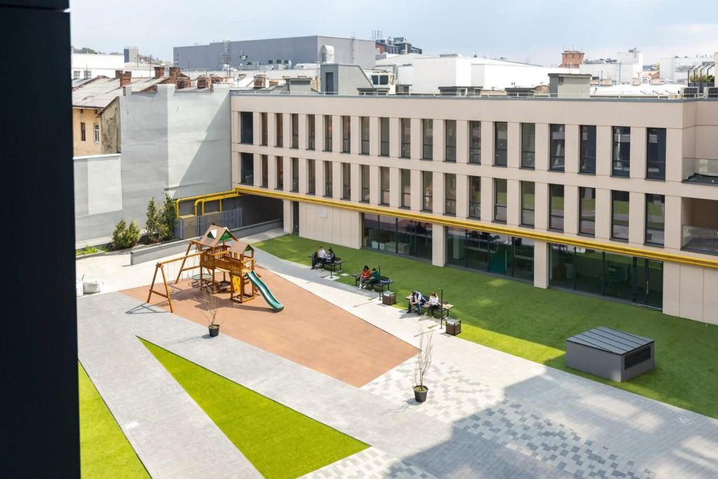 InshiApartments on Pid Dubom 2