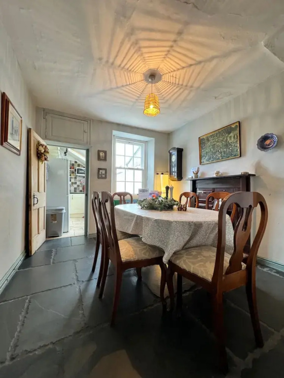 The Cottage, 3 Bedroom, Pets Welcome