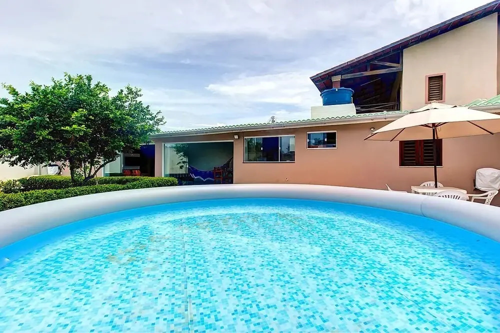 Casa na Praia Barro Preto por Carpediem