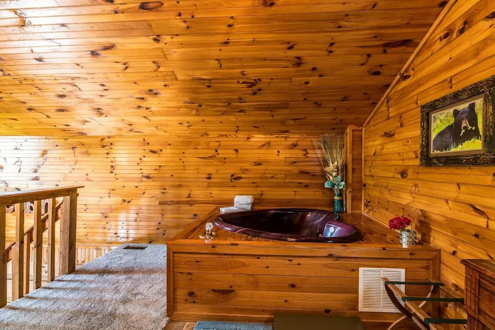 Er17 - The Perfect Getaway Great Location - Close To Town! 1 Bedroom Cabin by RedAwning