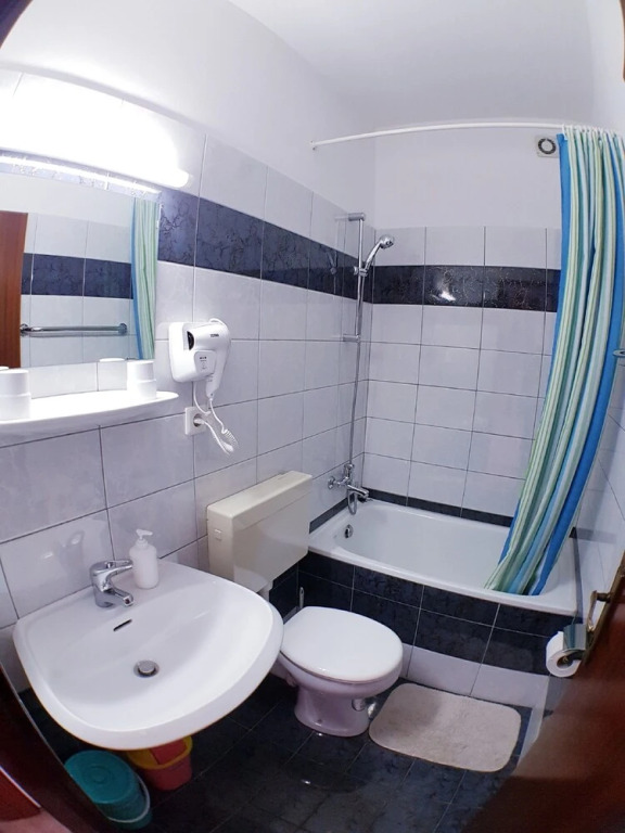 BAGI Apartments & Rooms