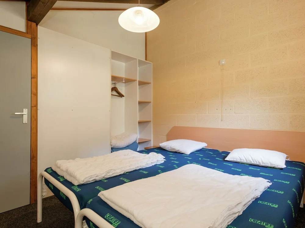 Pleasant Holiday Home With Fenced Terrace, Garden, Barbecue