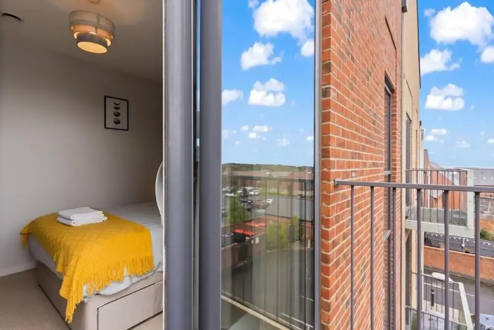 Tranquil Telford Retreat With 2 Bedrooms