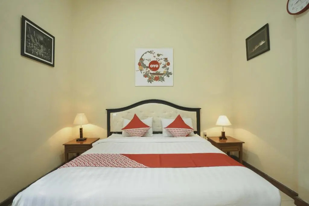 OYO 804 Ndalem Maharani Guest House