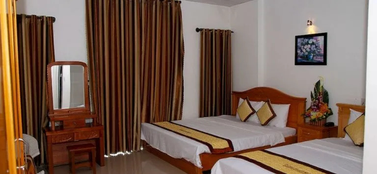 Golden Beach Hotel